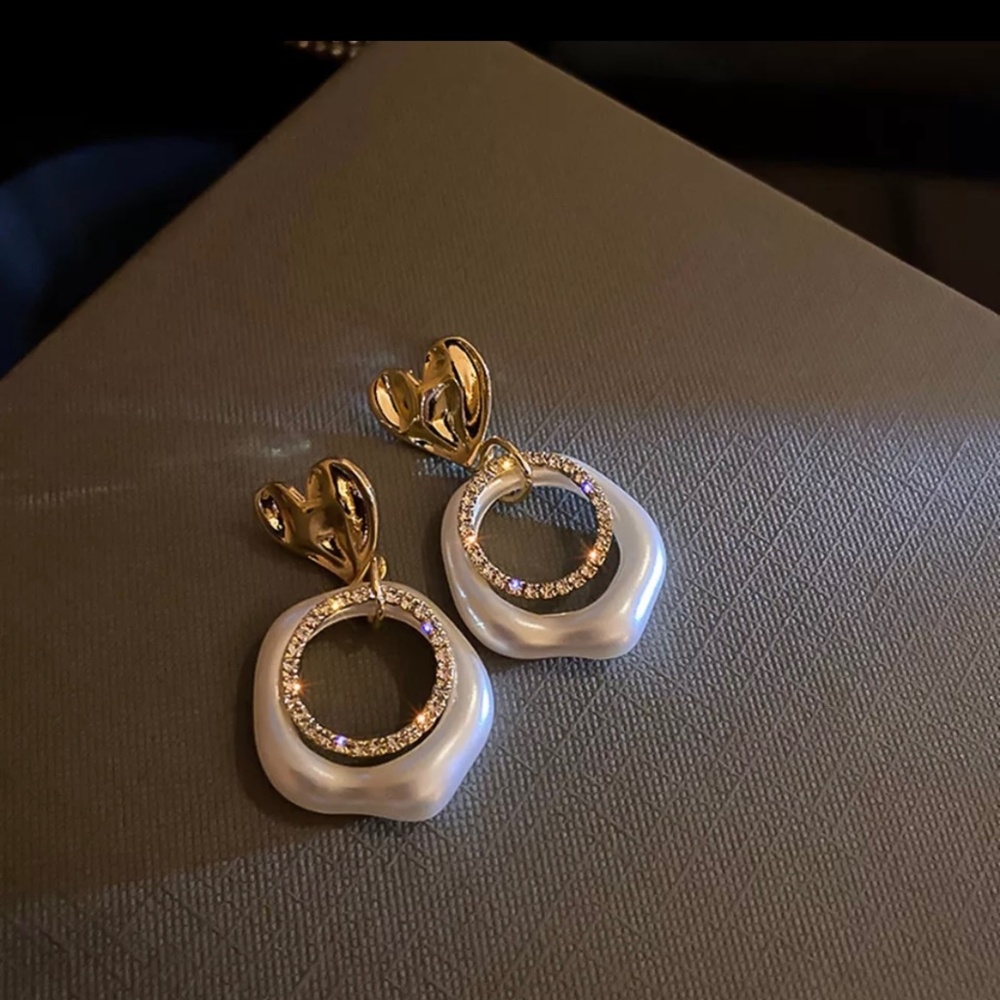 Love Pearl Earrings🔥🔥